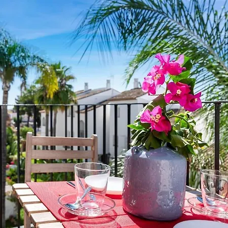 Benavista 2 By Asola * Εστεπόνα