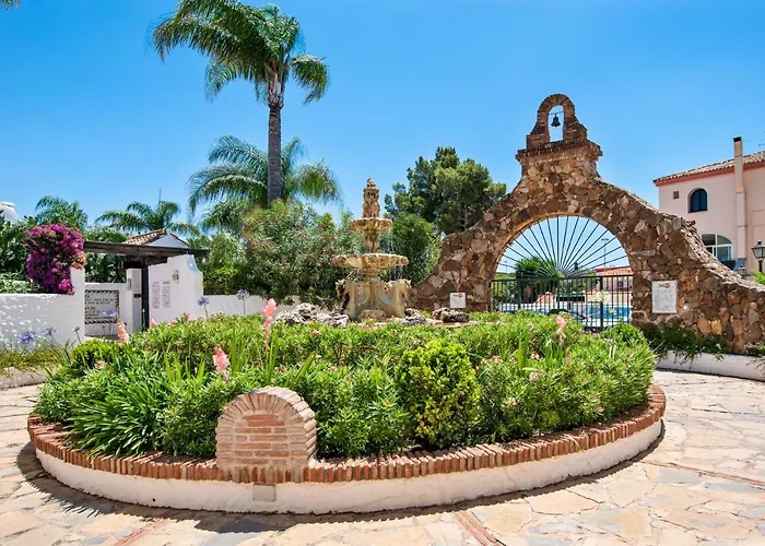 Benavista 2 By Asola